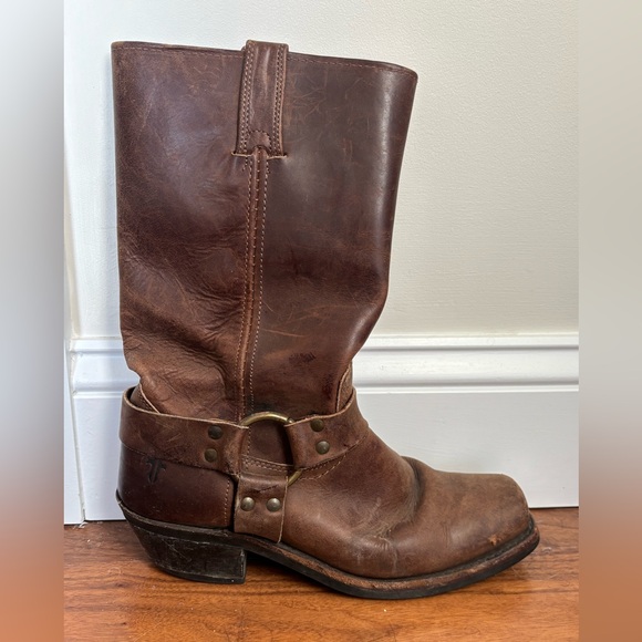Frye Women's Harness 12R Brown Boots | Size 8 - Picture 6 of 10